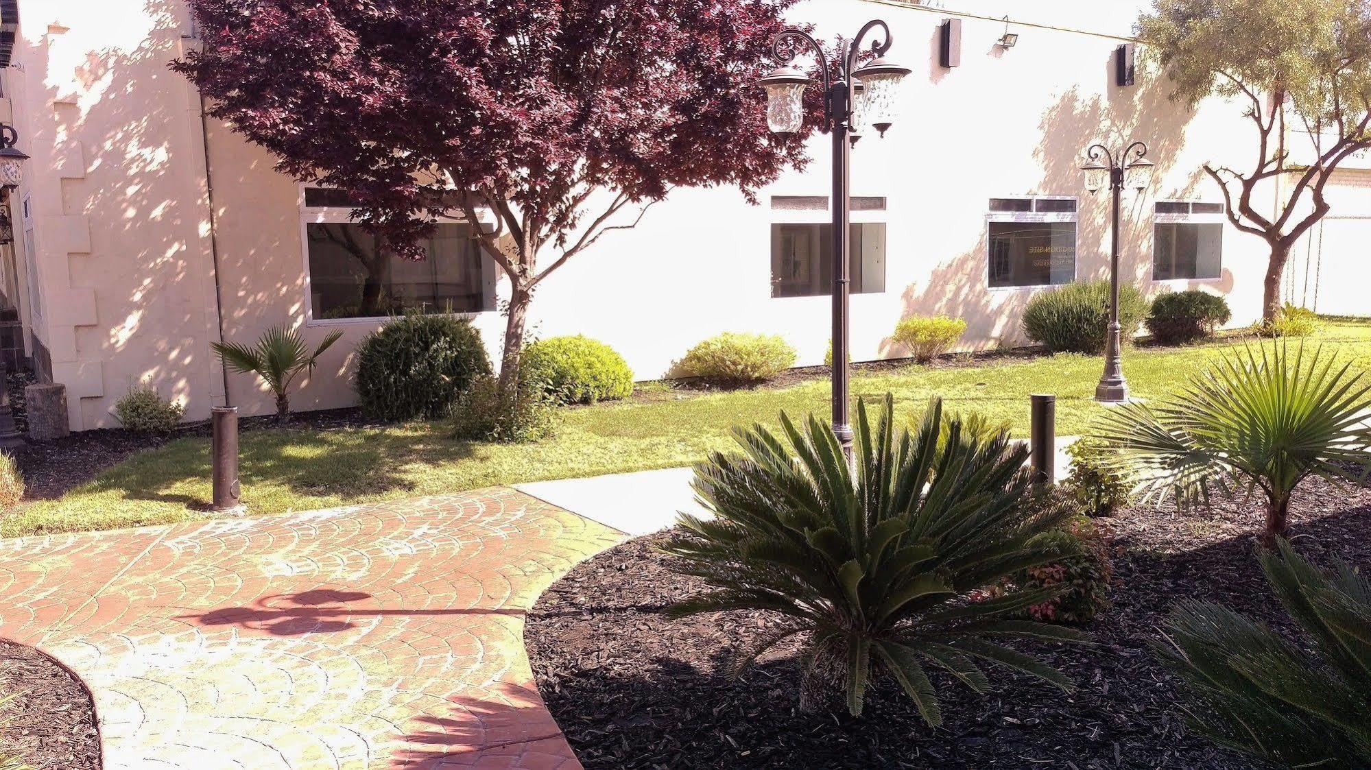 Surestay Plus Hotel By Best Western Sacramento Cal Expo Zewnętrze zdjęcie